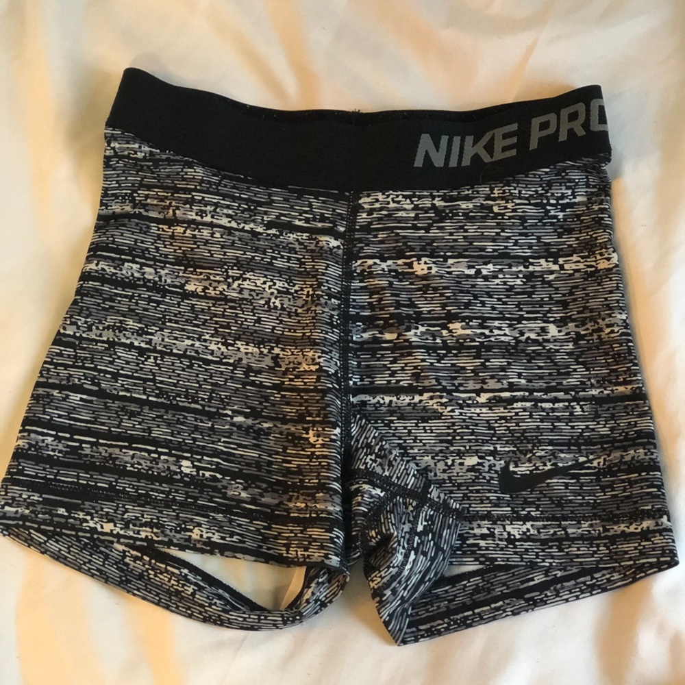 Nike Pro Dri-Fit Spandex Shorts Woman’s XS